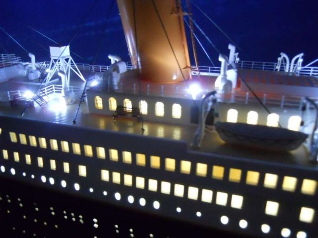 titanic remote control toy