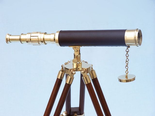 Brass Telescope on Stand 20   Leather   Brass  