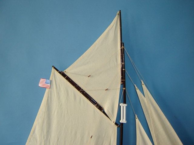 Vigilant 35 Model Sailboat Yacht Americas Cup Replica  