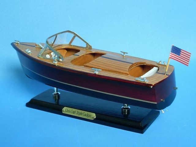 Chris Craft Triple Cockpit 14 model speedboat replica  