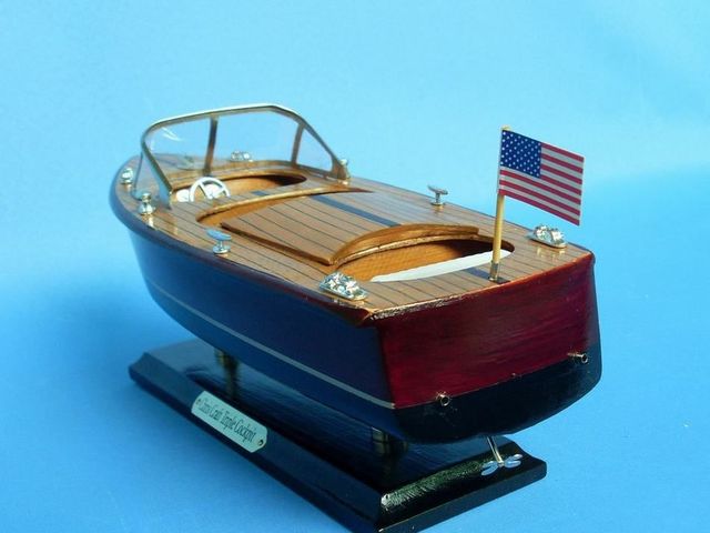 Chris Craft Triple Cockpit 14 model speedboat replica  