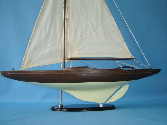 Dragon 40 Sailboat Ship Model Yacht Home Decor  