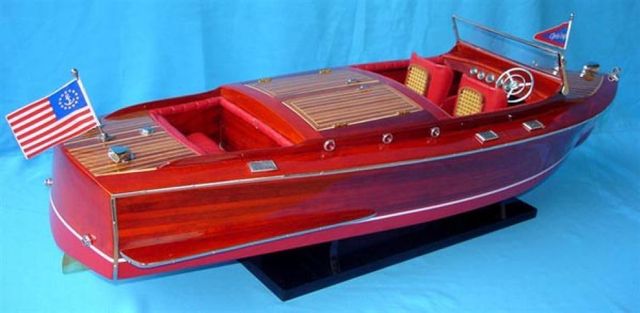 Chris Craft Runabout 33 wooden model speedboat replica  