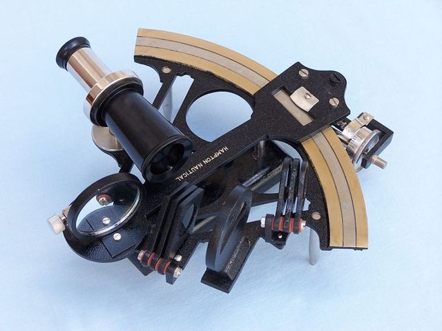 Pictures Black Sextant & Micrometer 10