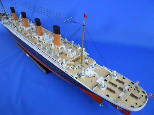 Remote Control RMS Titanic 72