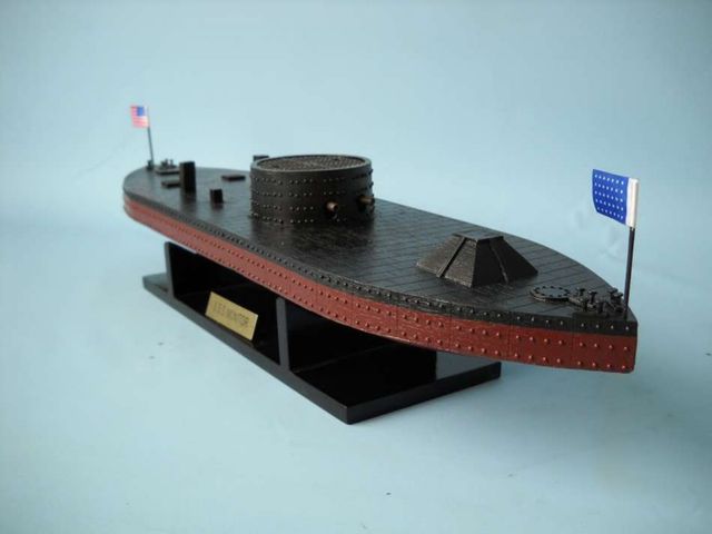   USS Monitor model warships Metal nameplate included for display