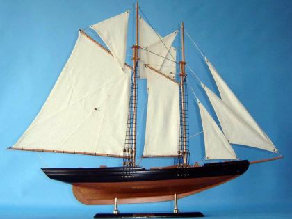 Bluenose 2 32 Sailboat Yacht Model Ship Replica  