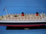 Queen Elizabeth Limited 40 w/LED LIGHTS Model Ship  